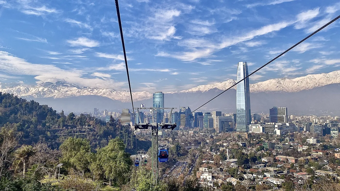 Vista de Santiago do Chile a partir do teleférico